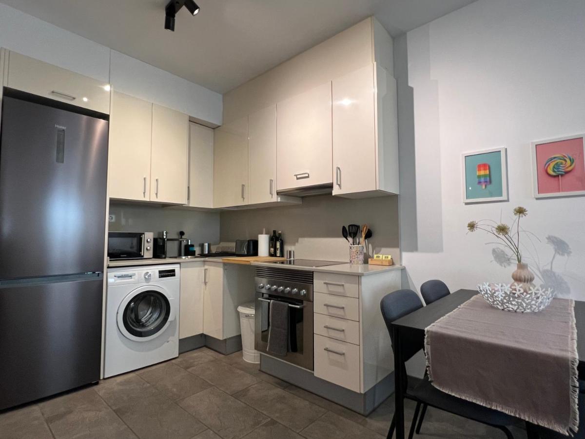 Cozy Apartment Well-Located In Terrassa, Barcelona Exterior photo