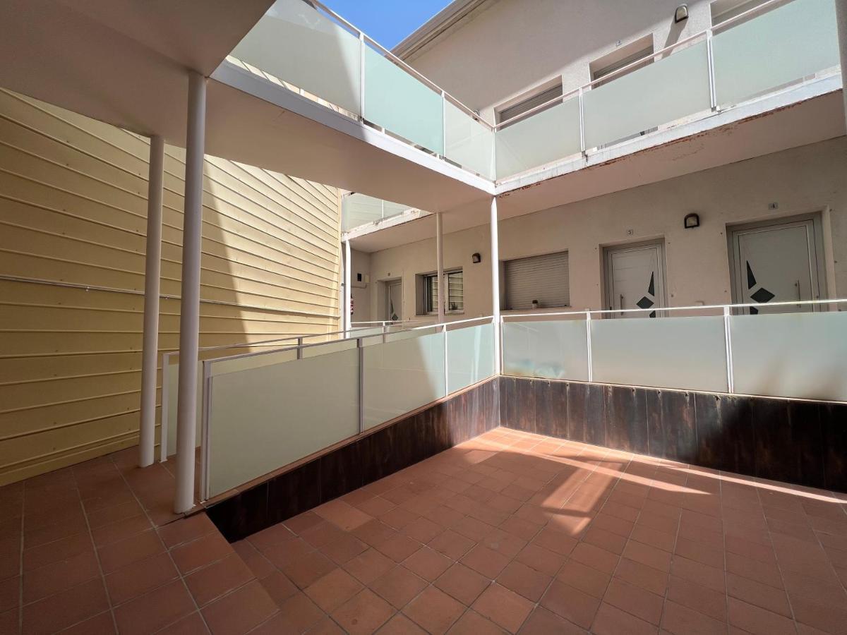 Cozy Apartment Well-Located In Terrassa, Barcelona Exterior photo